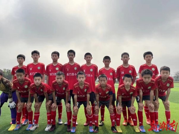 石门五小5:0碾压巴萨青训